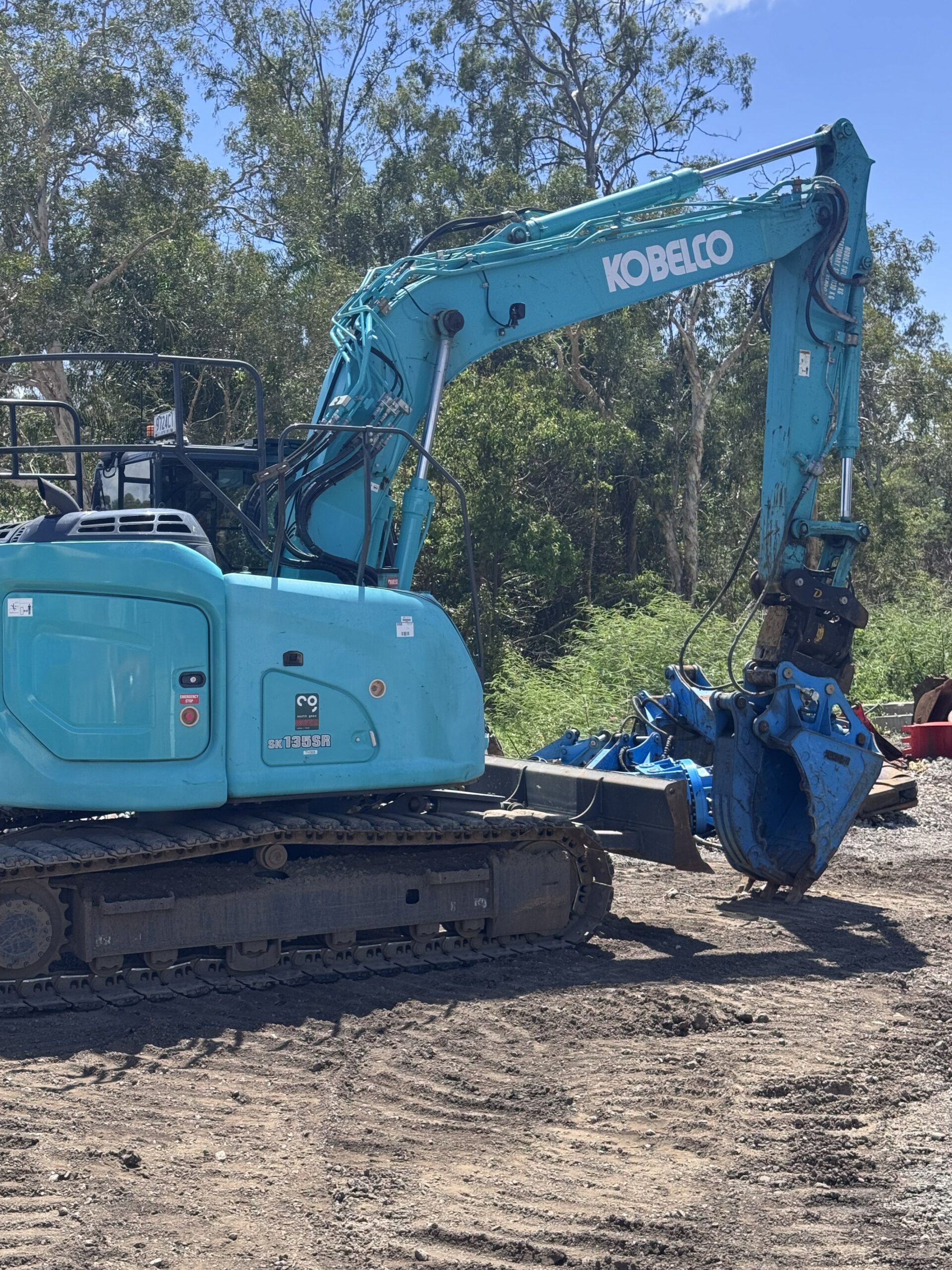 hydraulic grab